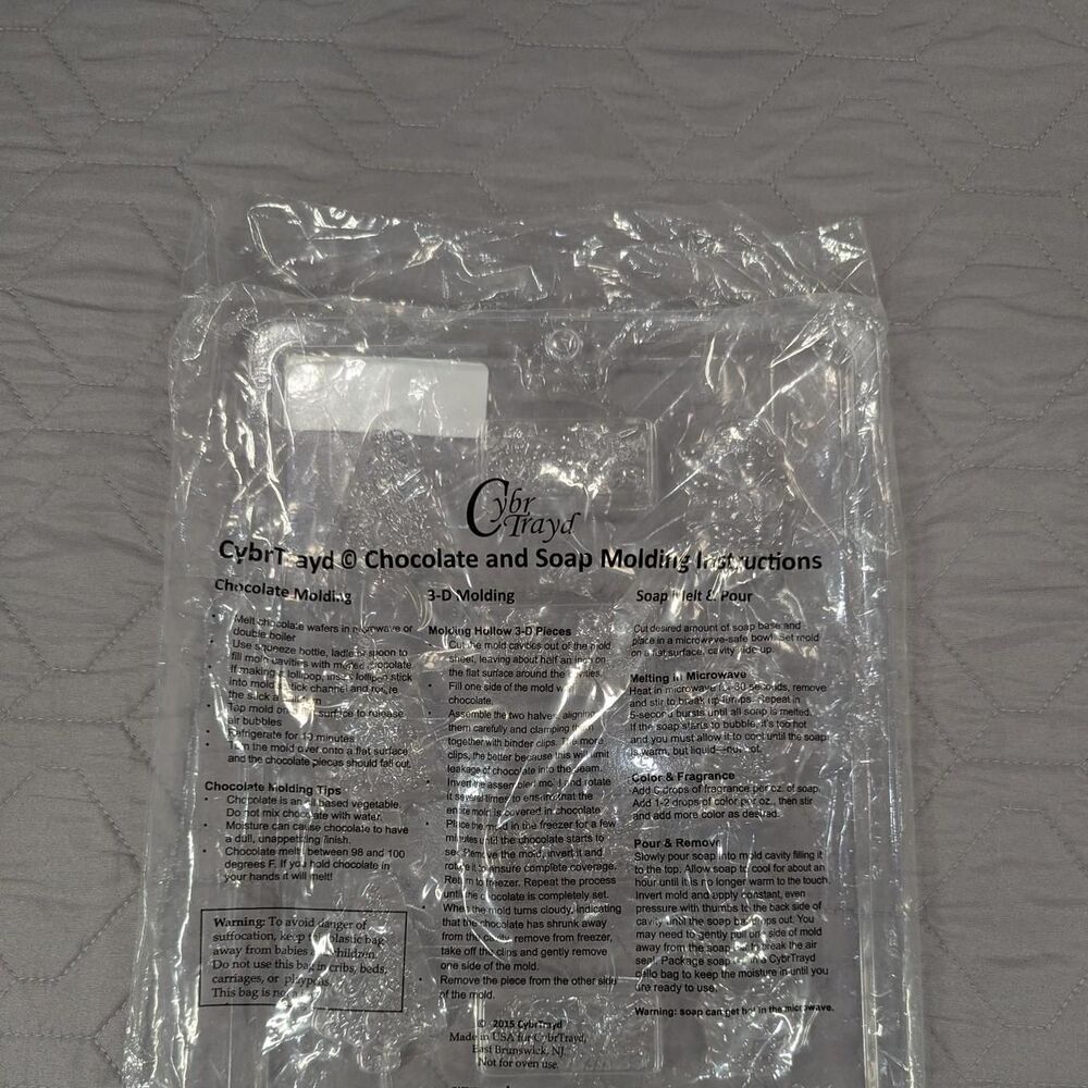 Cybertrayd 3D Chocolate and Soap Molding Tray